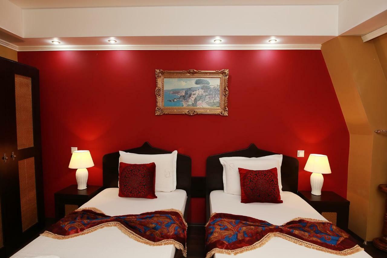 טימישוארה Hotel-Pensiunea Zefir מראה חיצוני תמונה