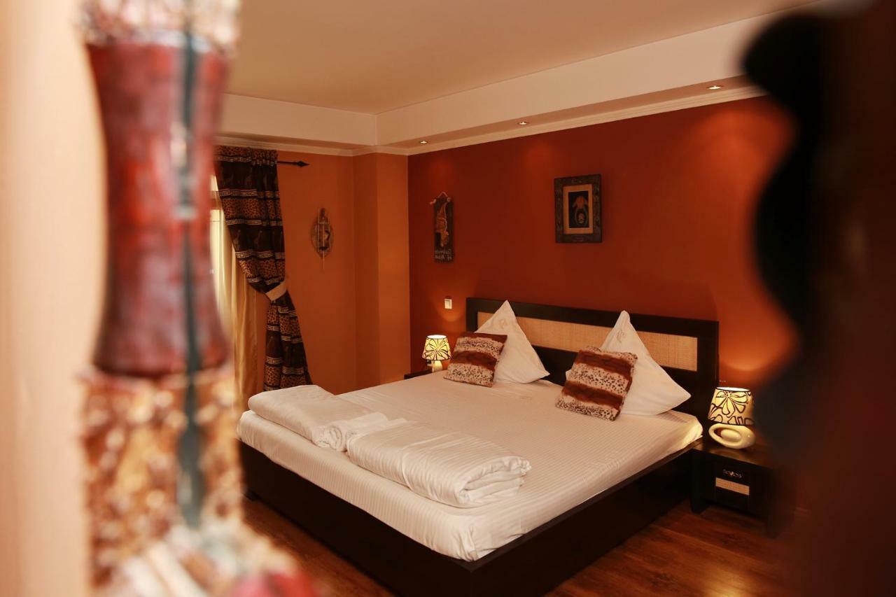 טימישוארה Hotel-Pensiunea Zefir מראה חיצוני תמונה